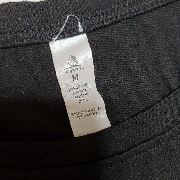 Icyzone Black Muscle Tank - Picture 2 of 4